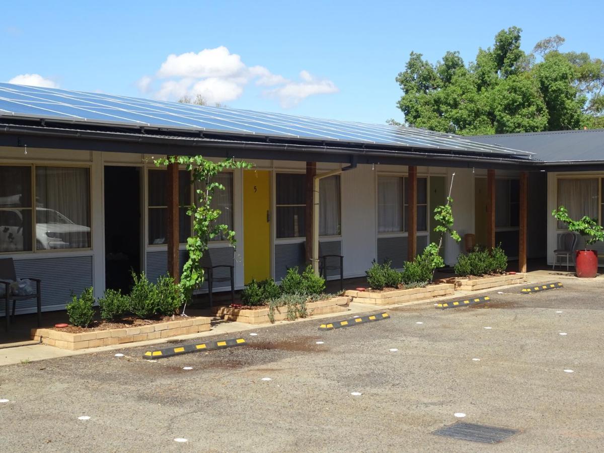 Memphis Motor Inn Parkes Exterior foto